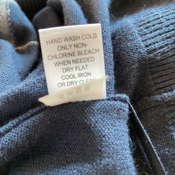 BANANA Republic silk cashmere sweater vest Medium - Picture 7 of 7